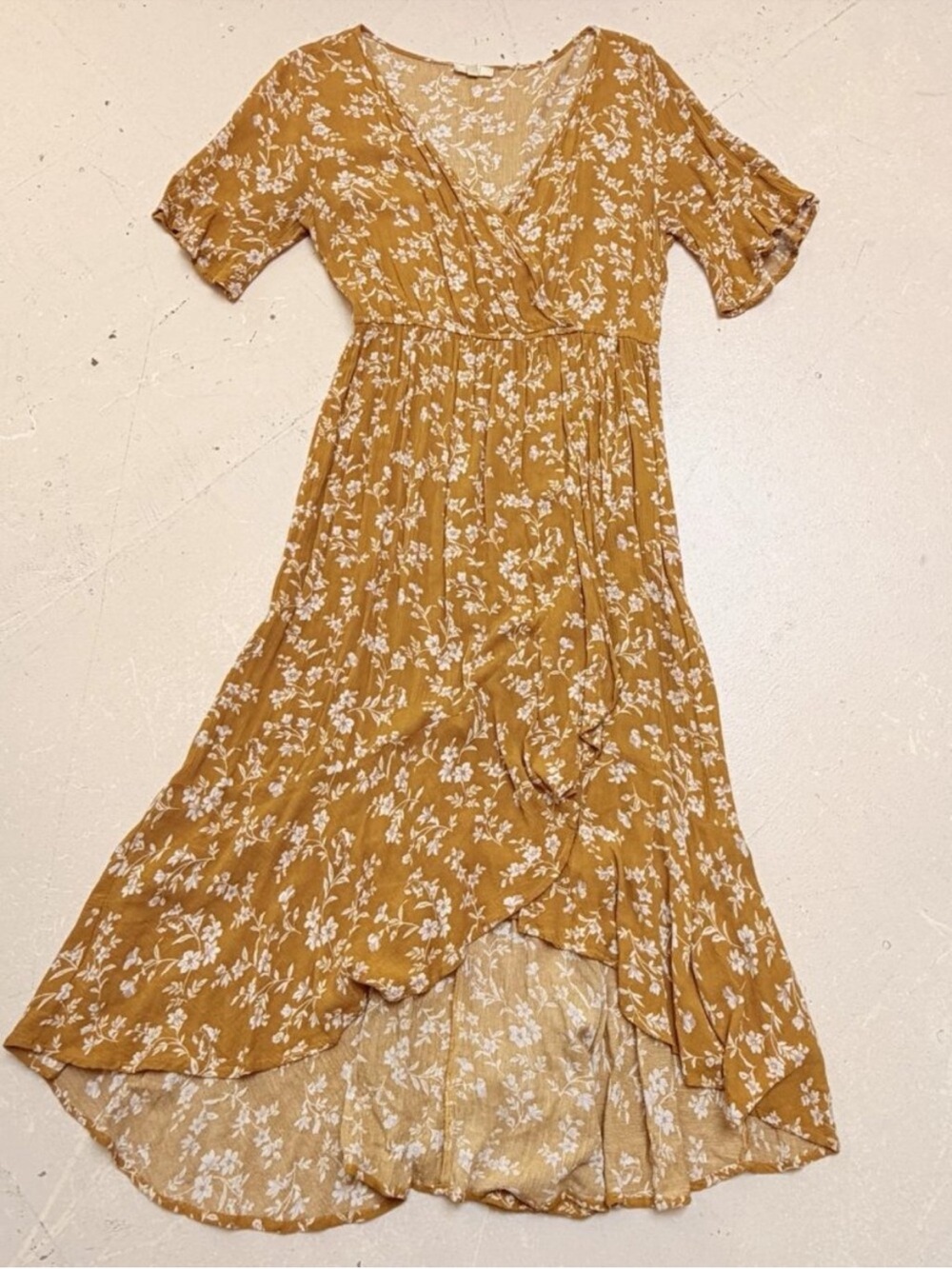 Kori America Dress Womens Medium Yellow Midi Faux Wrap Boho Floral Cottage